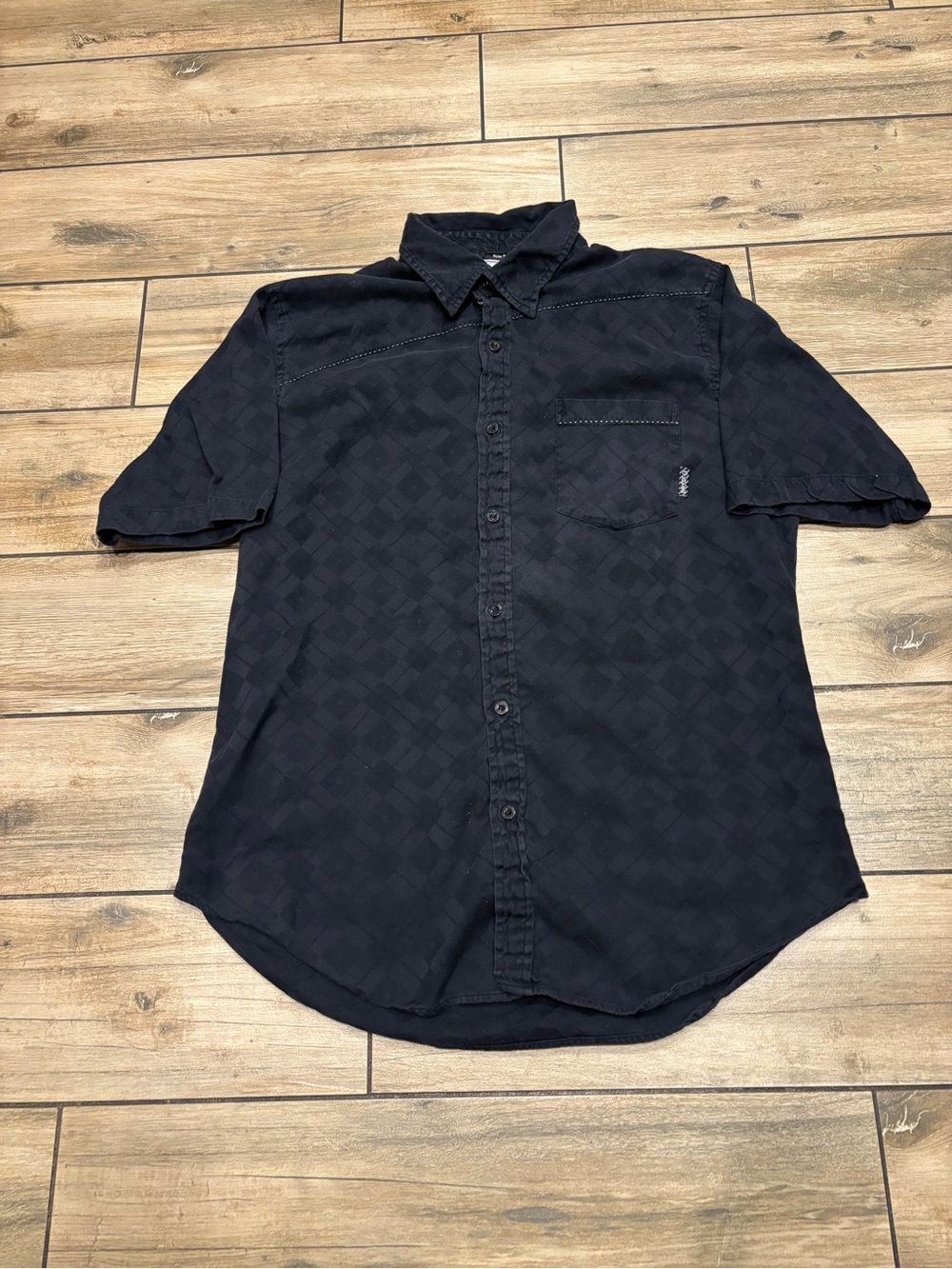 Vintage Billabong Black Diamond Pattern Short Sleeve Button Up L Slim Fit